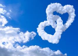 nuages en forme de coeur