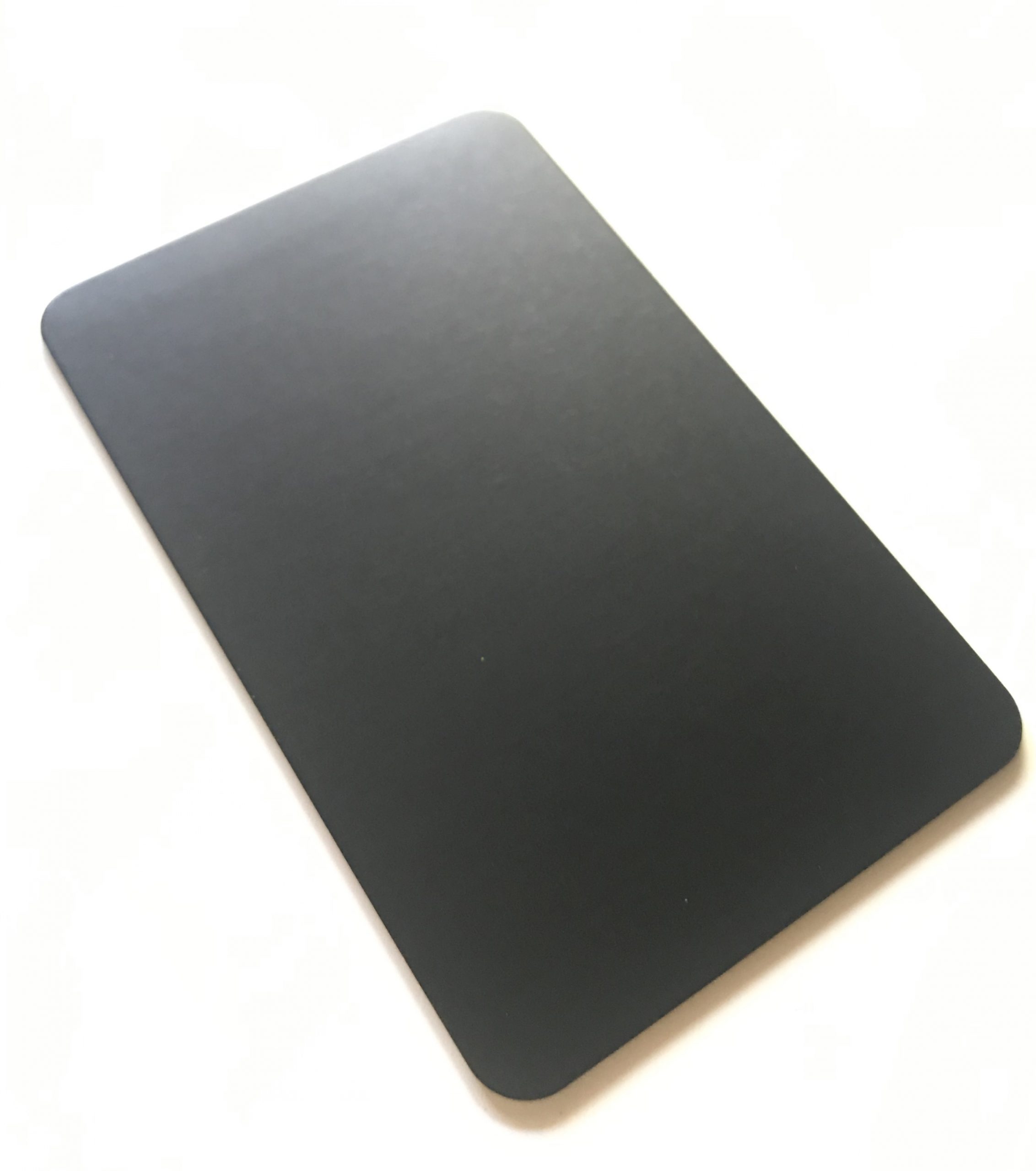 La plaque d'énergie black de Tesla Laurene Baldassara